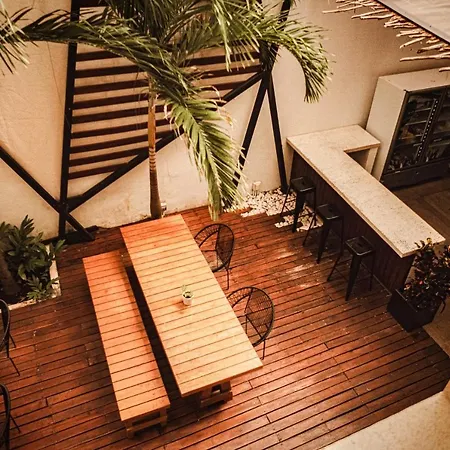 Nomads Hotel & Rooftop Pool Cancun-3